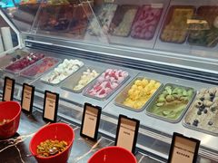-广州万富希尔顿酒店·感趣自助餐厅·金秋蟹宴生蚝海鲜刺身
