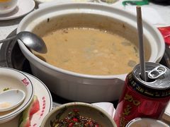 -三人行骨头王火锅(长寿店)