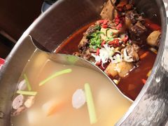 特色牛腩鸳鸯锅-左庭右院鲜牛肉火锅(环球港店)
