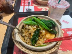 -华记煲仔华·煲仔饭(三元里万科里店)