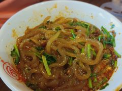 -万记麻辣烫国展总店