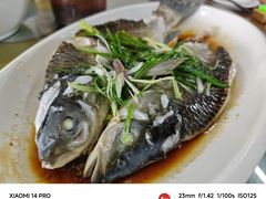 -银峰农庄·特色烧鸡·鲜无花果浸鸡