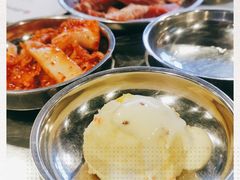 -釜山火炉·海鲜烤肉(紫藤路店)
