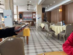 -鹏城人家海鲜酒家·23年老字号(较场尾店)