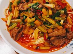 -李与白包子铺(桐梓林店)