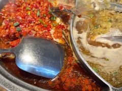 -阿瓦山寨·湘菜现炒·剁椒鱼头王(咸阳总店)
