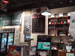 -蚝堡海鲜·威海菜·海肠捞饭·烧烤·亚洲吃蚝公司(幸福门店)