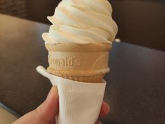 麦当劳甜品站杨枝甘露风味圆筒-麦当劳(伟城广场店)