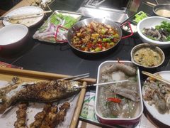 -板凳烧烤(东关街店)