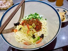 秘制剁椒面-弓家大队老碗面(高新咖啡街区店)