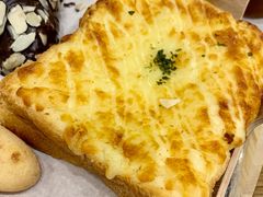 火腿奶酪夹心面包-多乐之日(颐堤港店)
