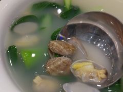 -胶东海鲜大排档(北太平庄店)