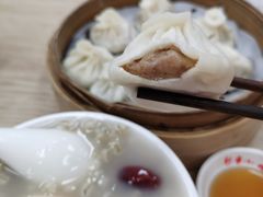 -新丰小吃(中山中路分店)