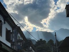 -巍山𤆵肉饵丝