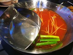 -由衷贵州酸汤牛肉火锅(新桥店)