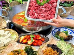 -王奋斗贵州酸汤牛肉火锅
