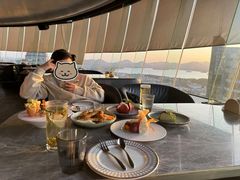 -Hi City·城市之巅