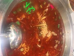 -蛙一刀·麻椒鱼火锅(金仙桥店)