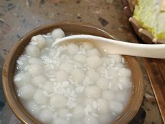 醪糟汤圆-憨石匠鲜菜土火锅(昆都店)