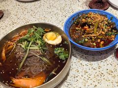 -小董哥烤串·爆汁大油边(故宫店)