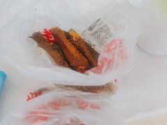 -绝味鸭脖(鹤沙航城地铁站店)