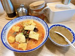 -亚皆老街南宁老友粉·米粉(印象城店)