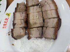 脆皮烧肉-澳门陈光记烧味饭店(郎家园店)