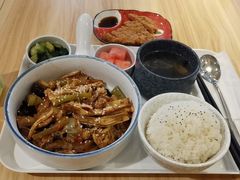 -轻蔬不用等·素食(江苏路店)