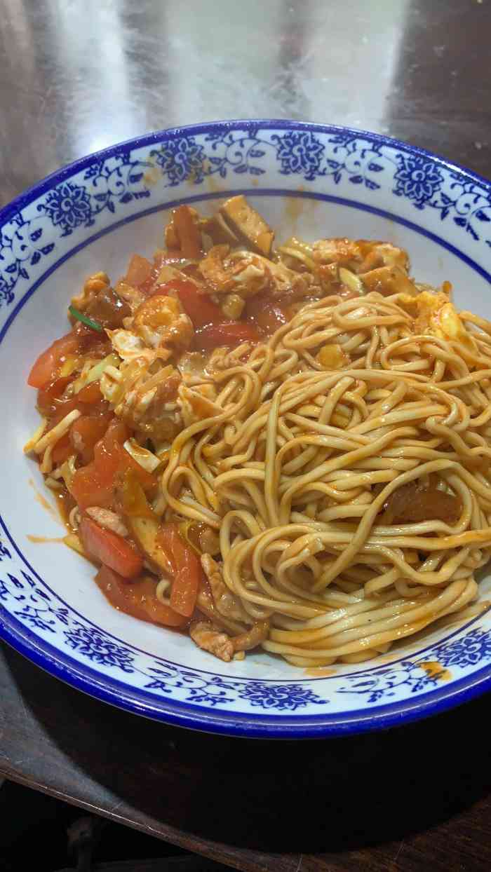 茄汁拌川值得推荐,面真的很棒,很有劲道