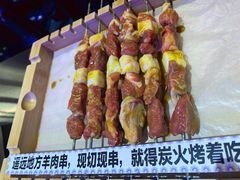 -黑门烤肉