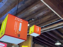 -阿婆情腊排骨火锅(金虹路店)