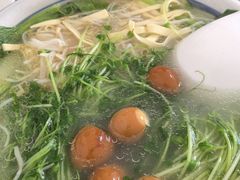 -金家小金碗云南过桥米线