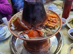 -一口猪海鲜浑锅·东北家常菜