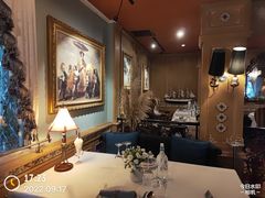 大堂-火车头法国西餐厅