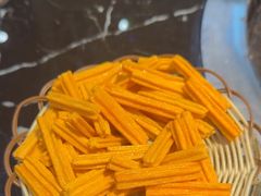 -袁小二大东北铁锅炖(吉祥村总部)