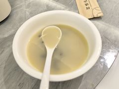 -何适山庄 ·可团建(水长城P2停车场店)