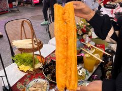 -刘姐啤酒鱼民族演艺餐厅(西街总店)