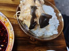 -苗侗地道红酸.酸汤鱼·酸汤牛肉