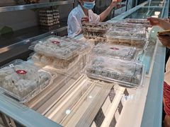 -白玉兰食品(中山公园龙之梦店)