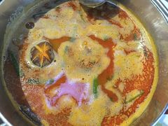-四季喧黔味豆米火锅(万达广场店)