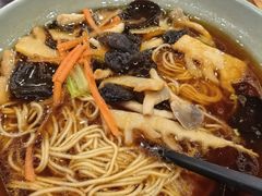 -重元寺香积厨素斋馆