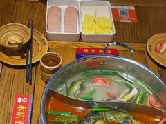 -快活林酸汤鱼鲜品火锅店(甲秀楼店)