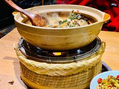 -吃饭皇帝大土家民族菜(正大广场店)