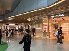 -东荟城名店仓