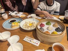 -乐忻皇朝(上海中心大厦店)