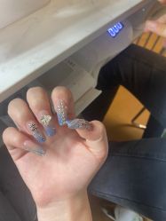 -UGIRL有个美甲