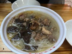 -文山荷鲜居(翠湖店)