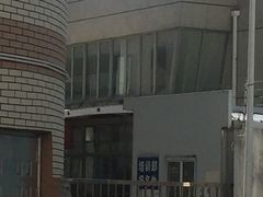 -泳远游泳培训俱乐部(东方体育中心店)