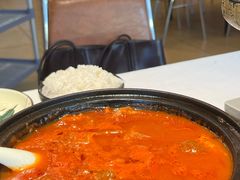 -刘姐啤酒鱼民族演艺餐厅(西街总店)