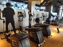 -贝菲特游泳健身(徐泾店)